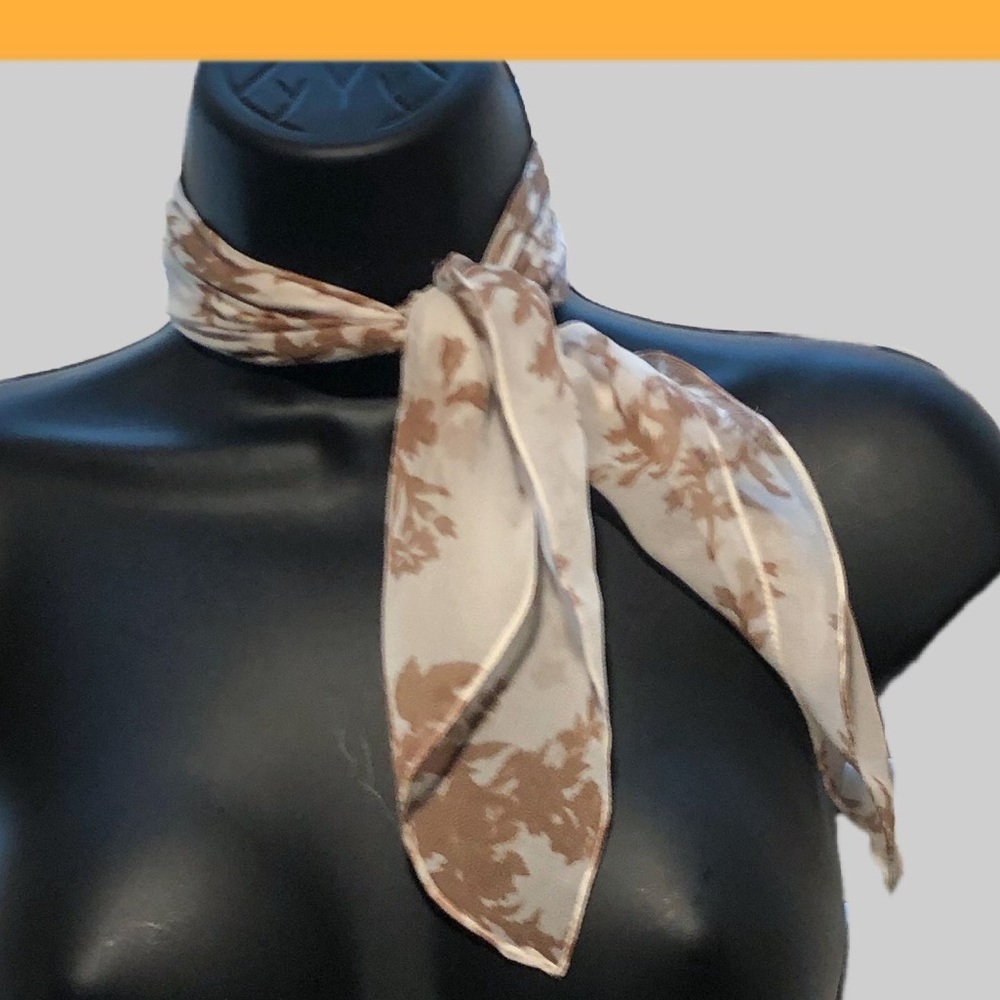 Vintage Cream/Tan “Sprigs” Silk Neck Scarf